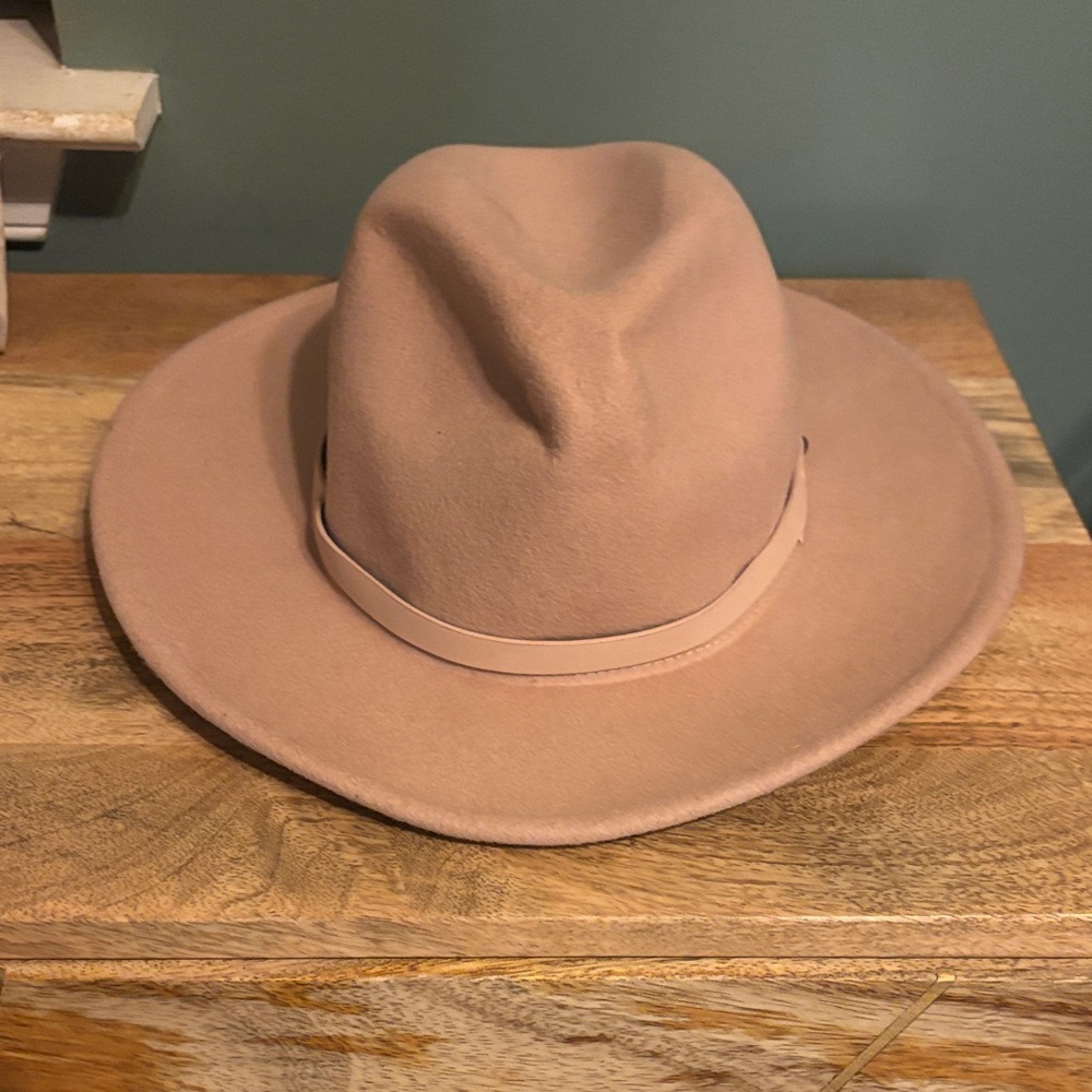 Free people hat
